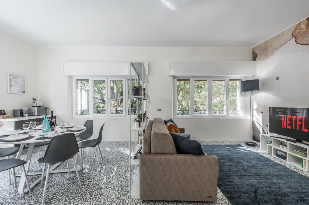 Ferienwohnung Altalena Sulla Piazza, Un Affaccio D'Eccezione Modena Exterior foto