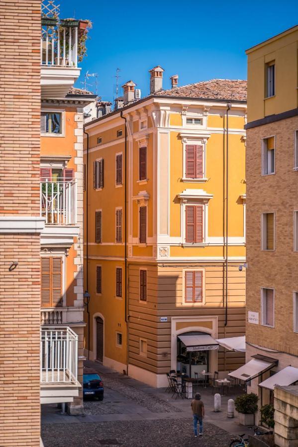 Ferienwohnung Altalena Sulla Piazza, Un Affaccio D'Eccezione Modena Exterior foto
